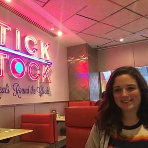 Meet your Posher, Abby